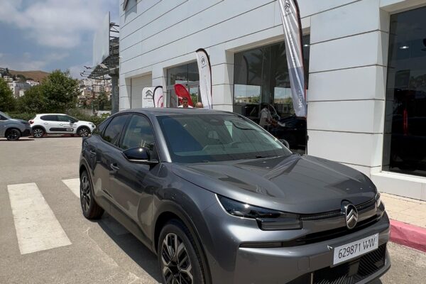 Citroën c 4 automatique essence ⛽️ 1 L turbo 2025